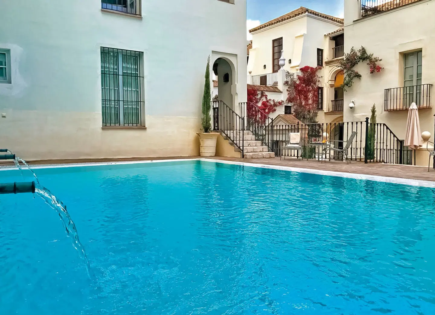 Hotel Las Casas de la Judería de Córdoba OUTDOOR_POOL