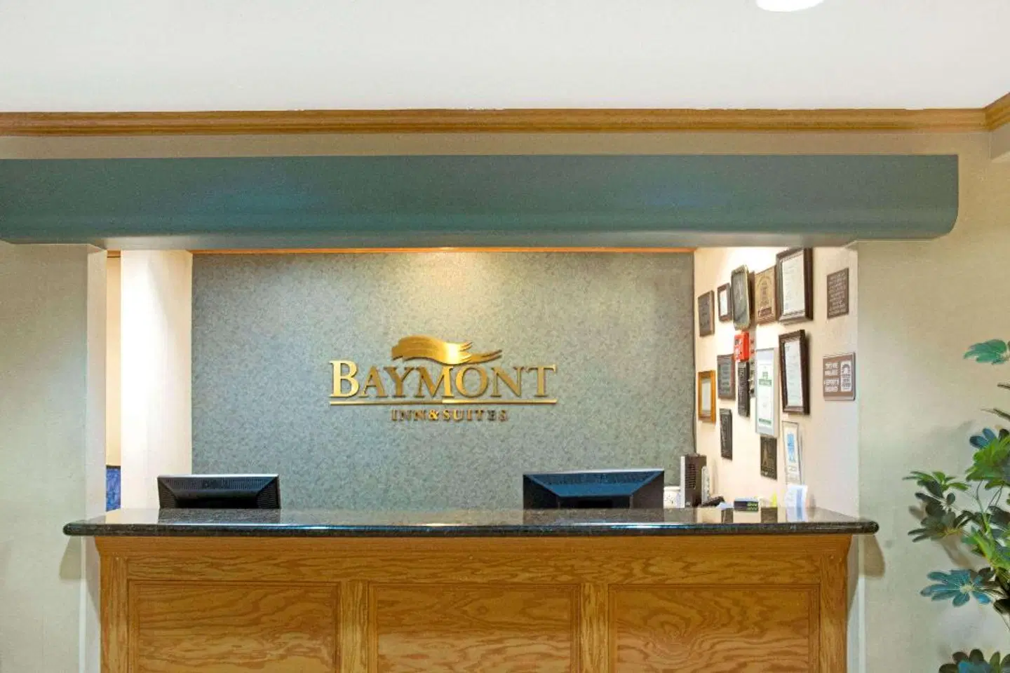 Baymont by Wyndham Conroe LOUNGE_LOBBY