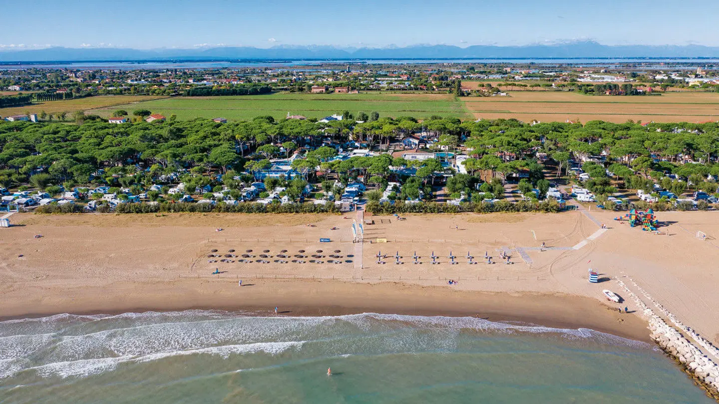 The Green Park Hotel LANDSCAPE
