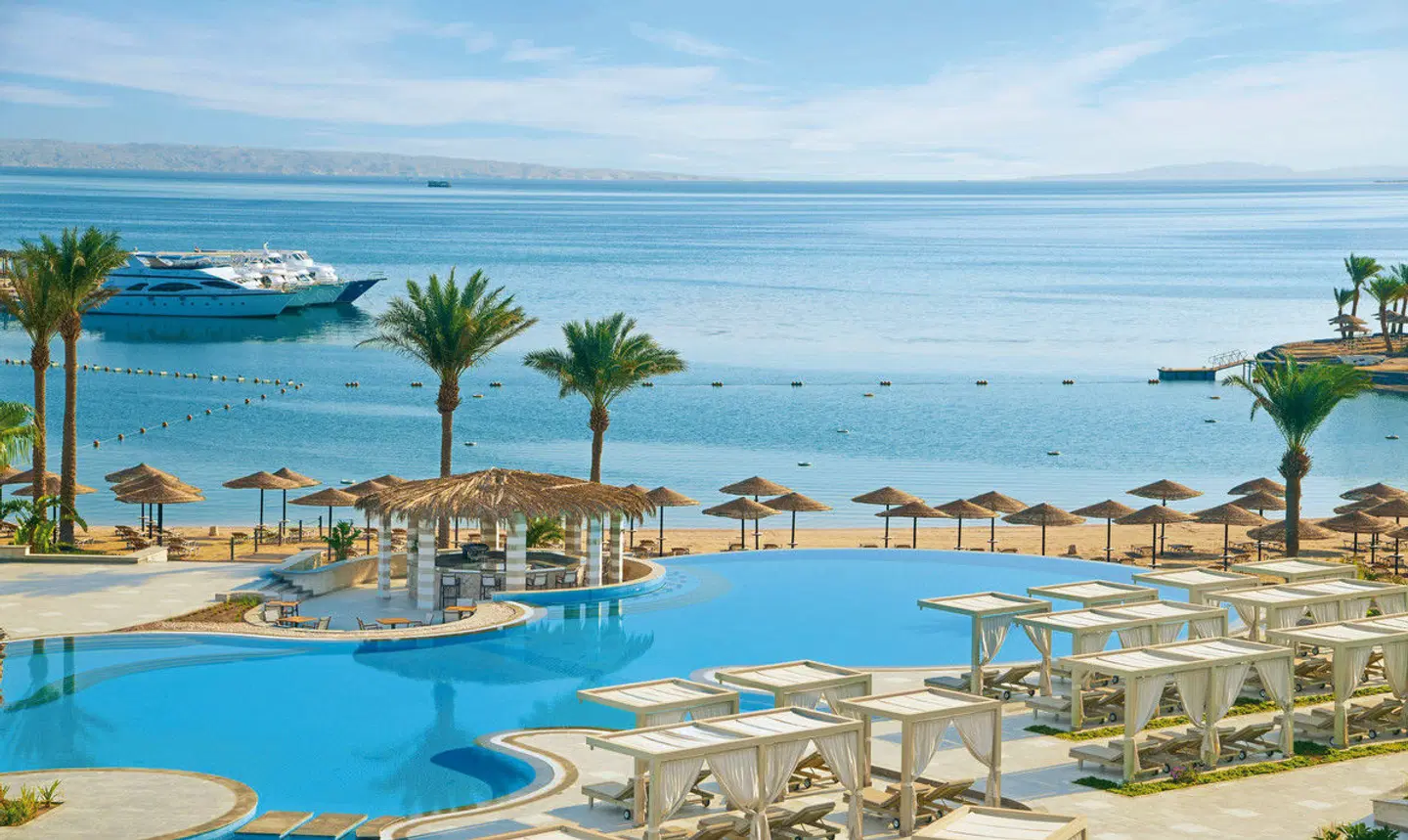 JAZ Elite Casa Del Mar Beach OUTDOOR_POOL