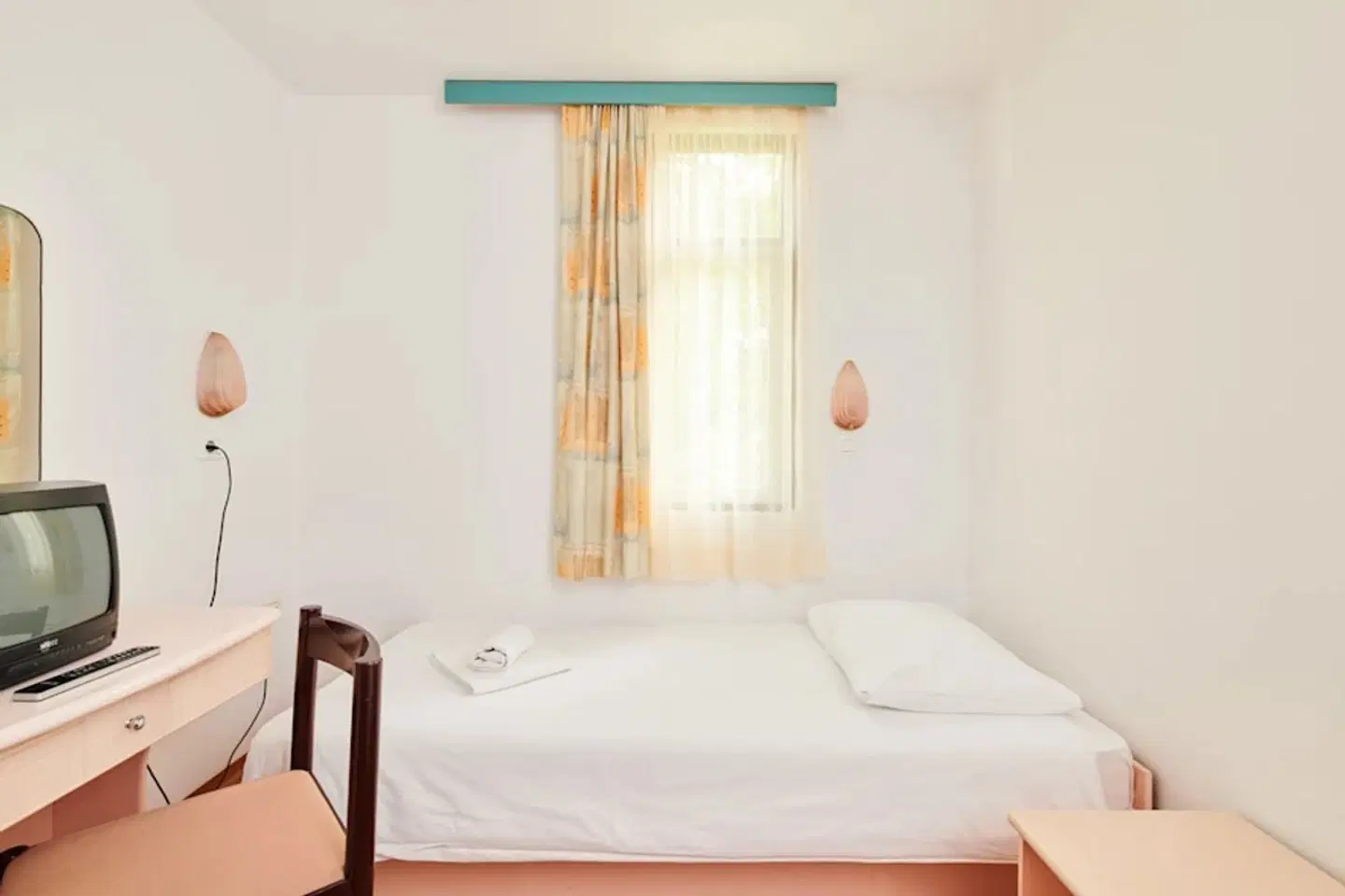 Apartments Astra ROOM_EXAMPLE