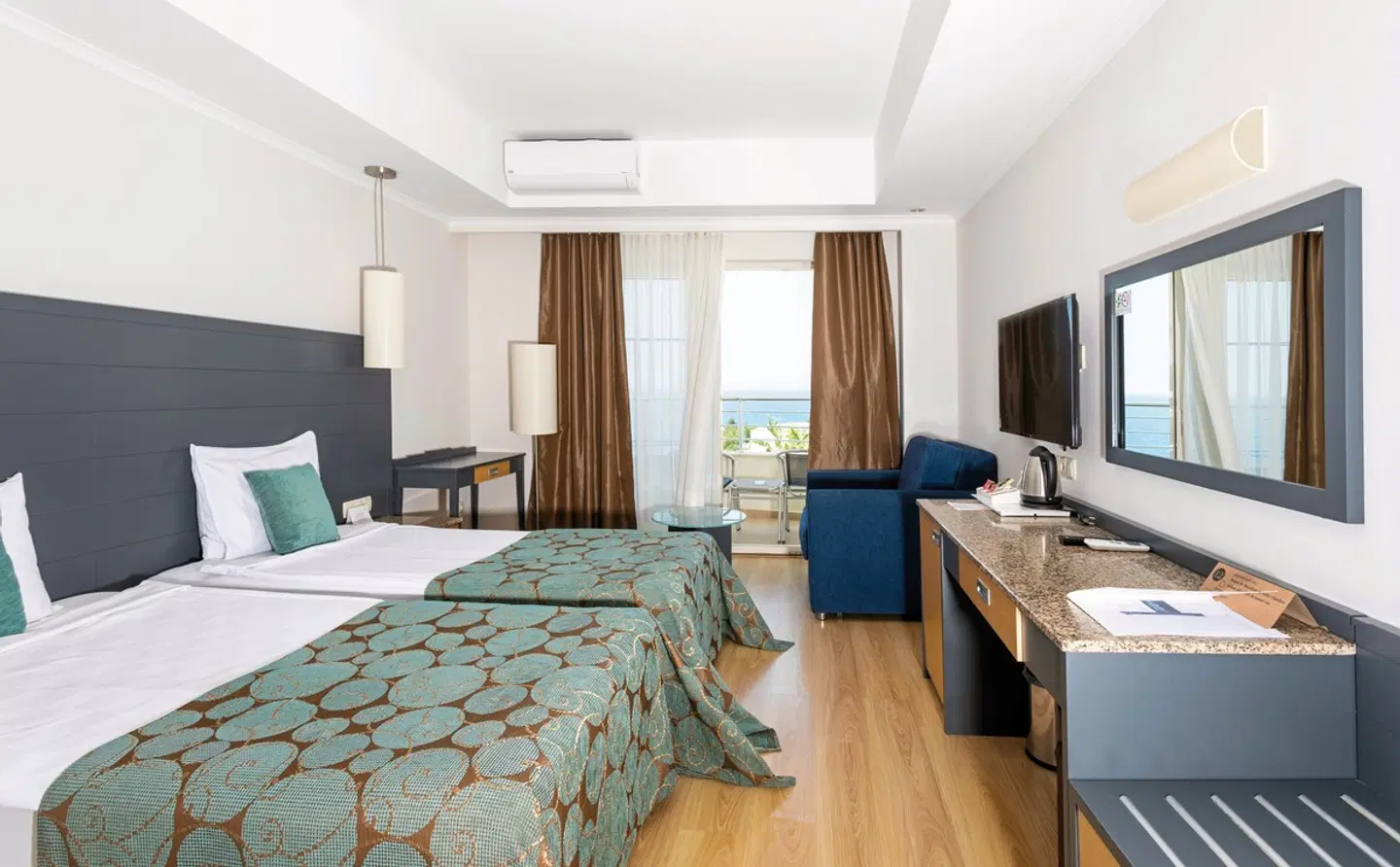 Sealight Resort Hotel Kusadasi ROOM_EXAMPLE