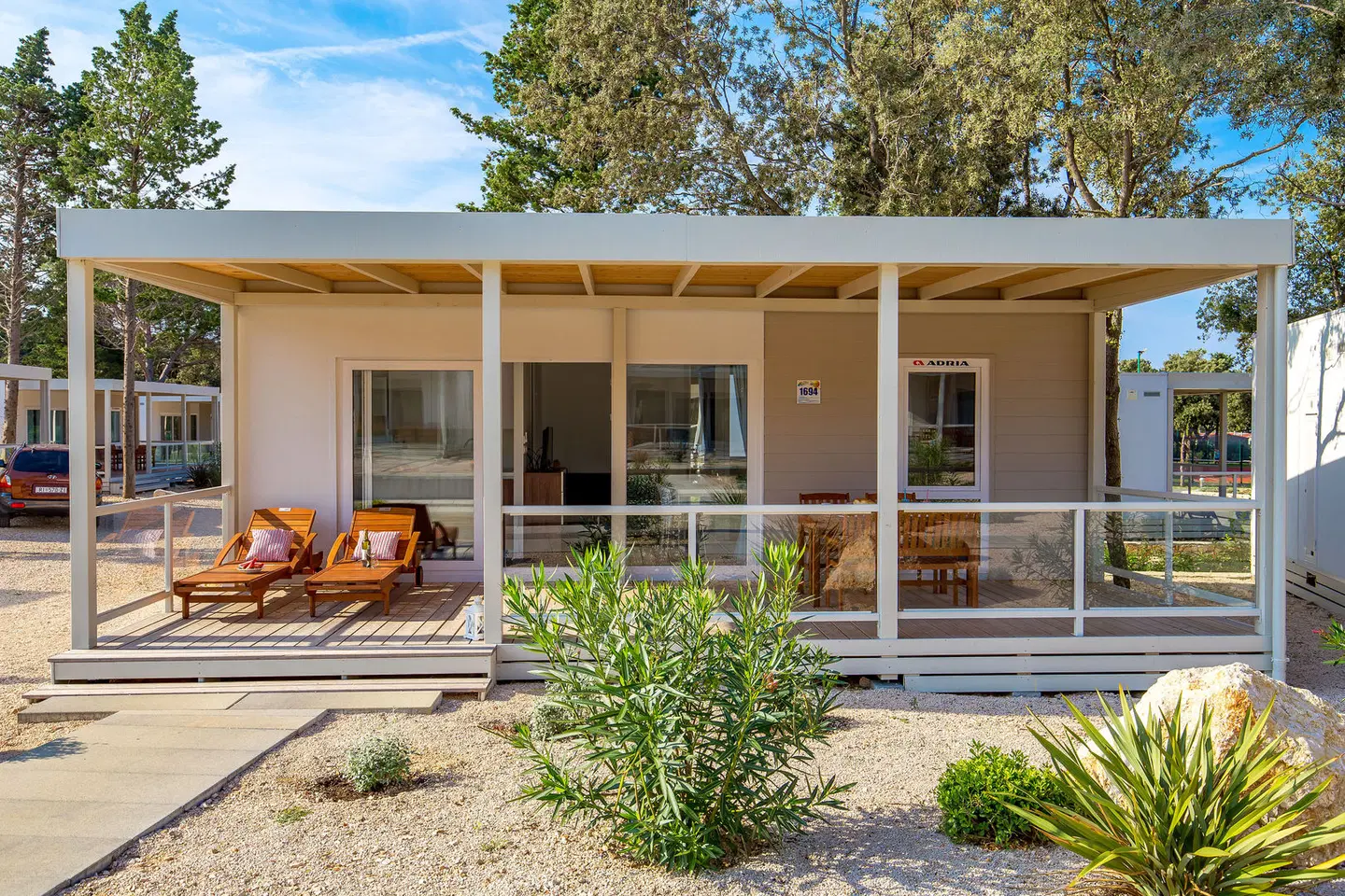 Camping Strako EXTERIOR