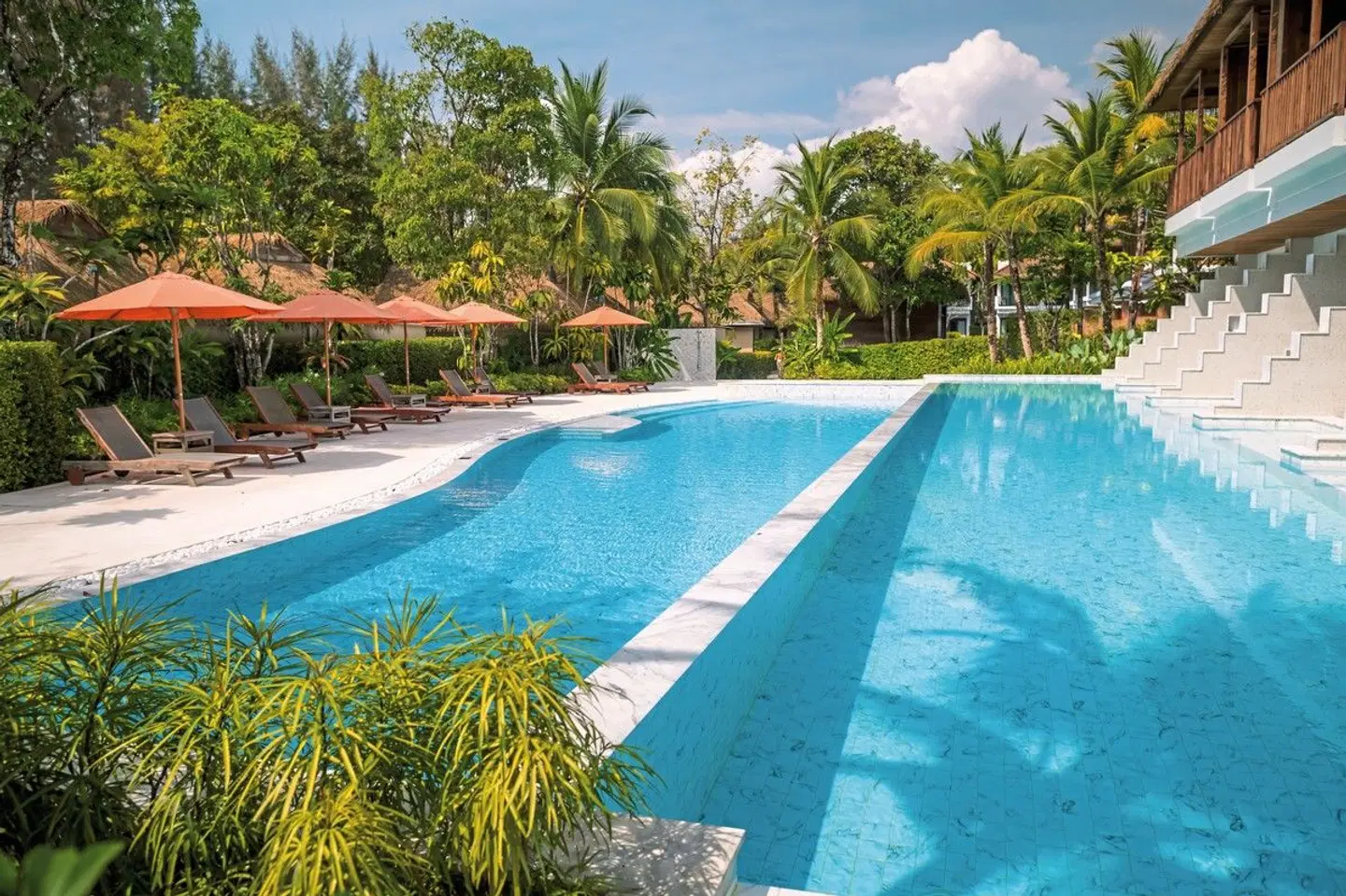 Tup Kaek Sunset Beach Resort OUTDOOR_POOL