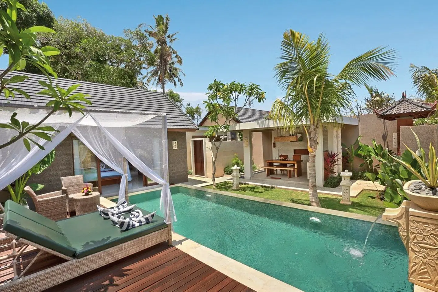 Lumbini Luxury Villas and Spa OUTDOOR_POOL