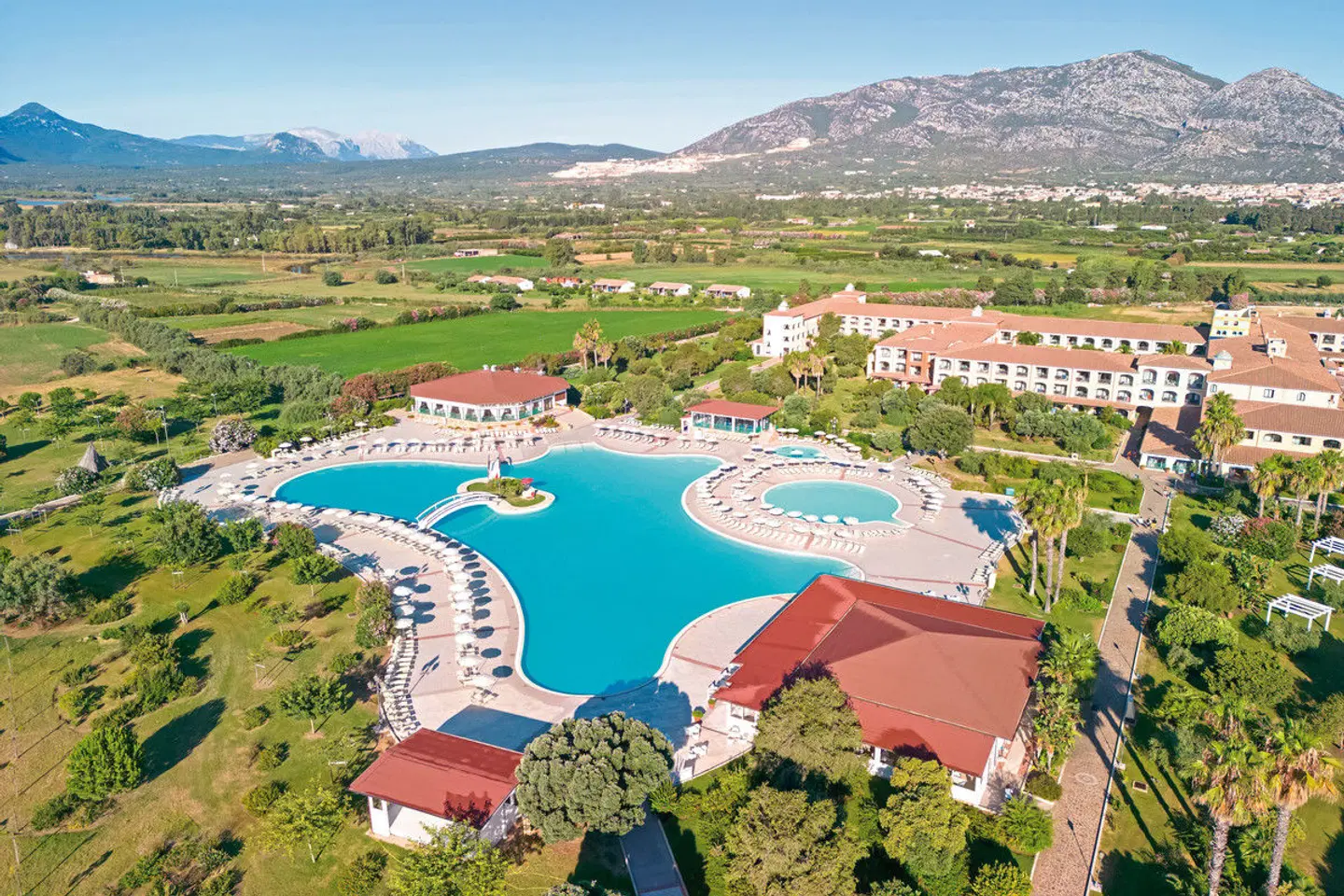 Club Hotel Marina Beach EXTERIOR