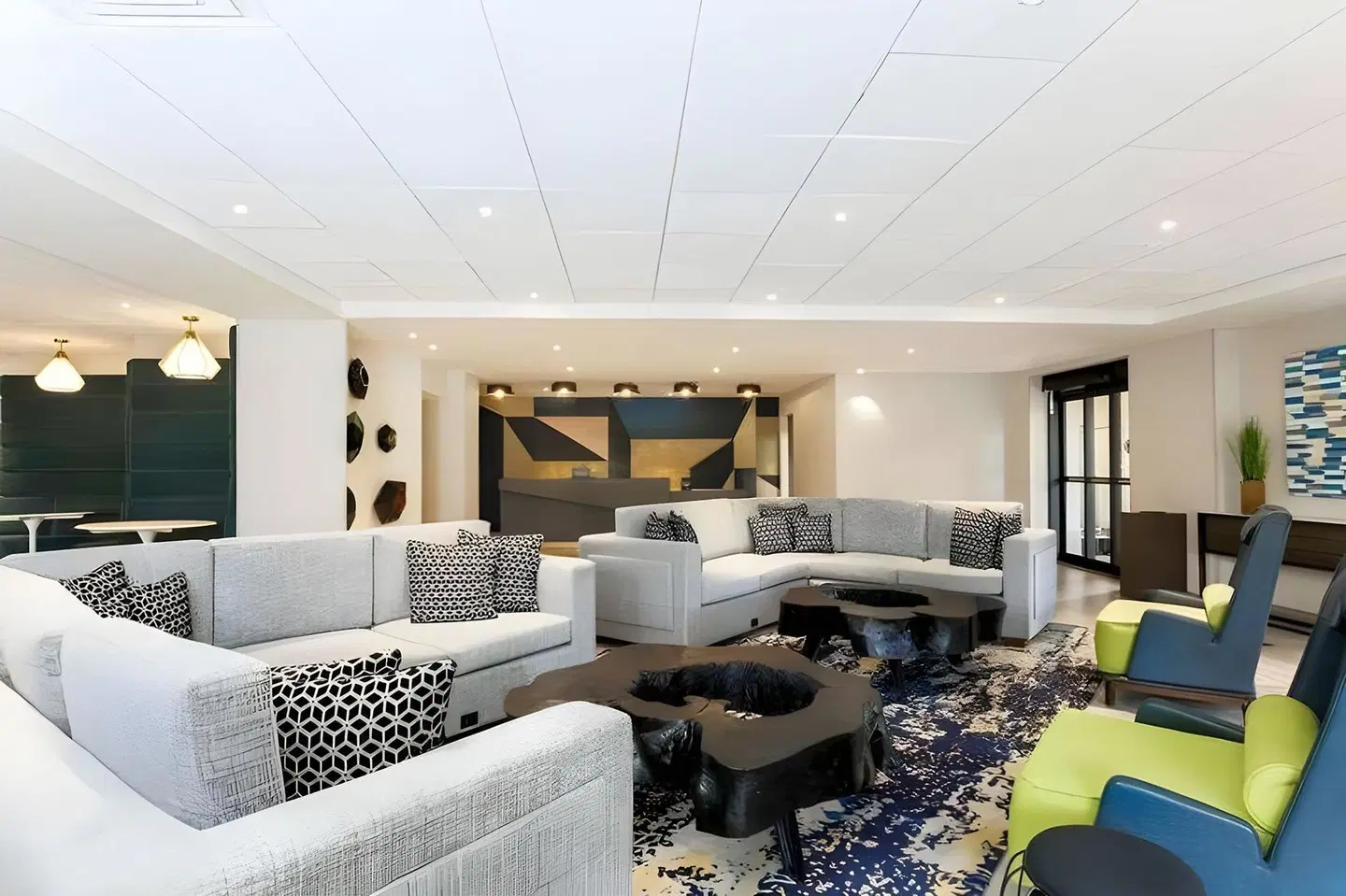 DoubleTree by Hilton Hotel Austin - University Area LOUNGE_LOBBY