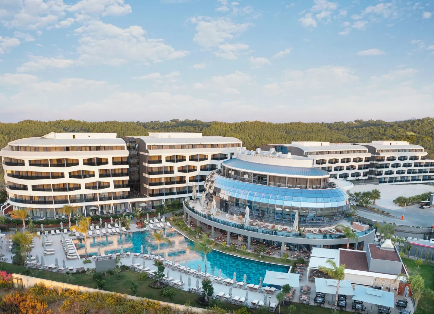 Liu Resorts EXTERIOR