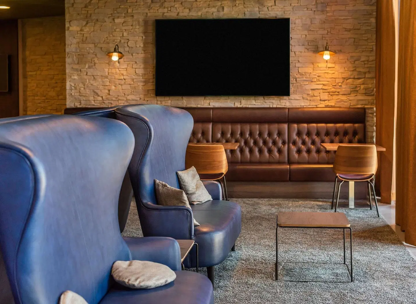 Hilton Garden Inn Stuttgart NeckarPark PEOPLE