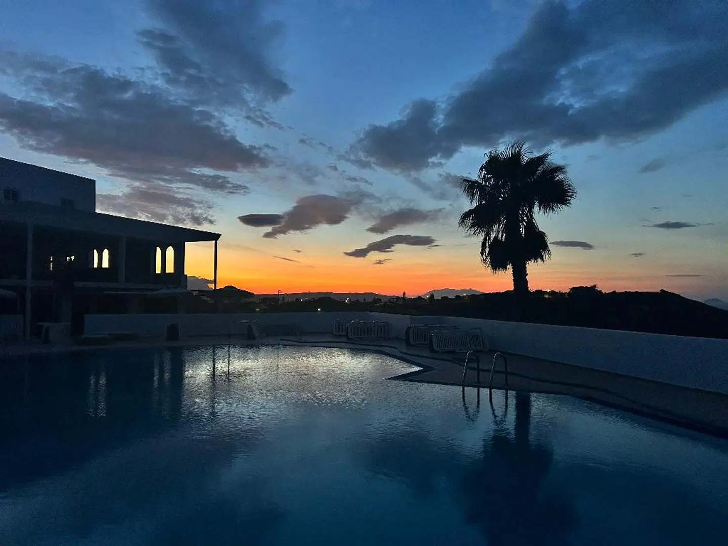 Pantheon OUTDOOR_POOL