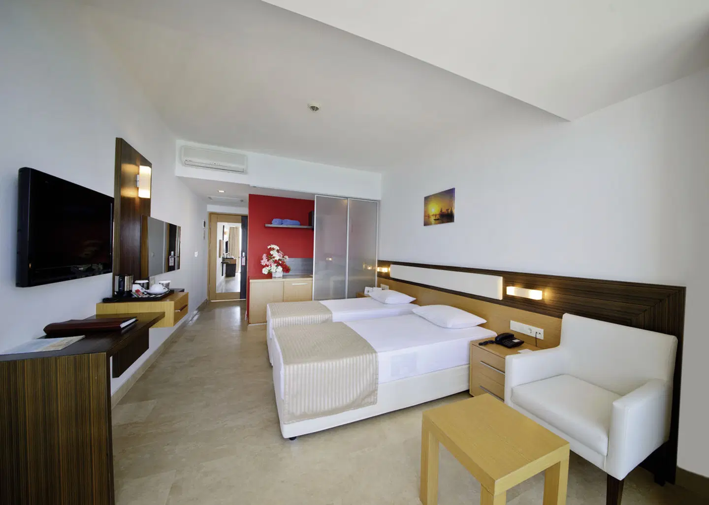 Yalihan Una ROOM_EXAMPLE