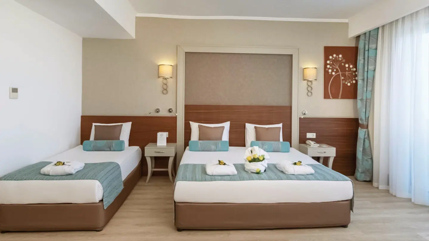 Side Crown Palace ROOM_EXAMPLE