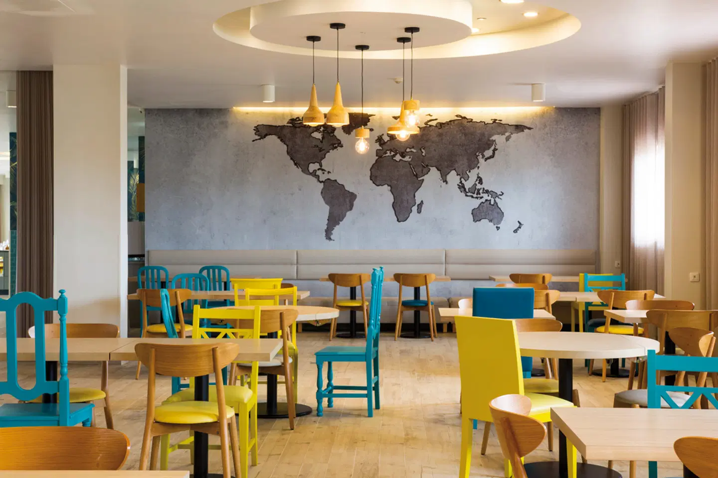 Star Inn Peniche Bar