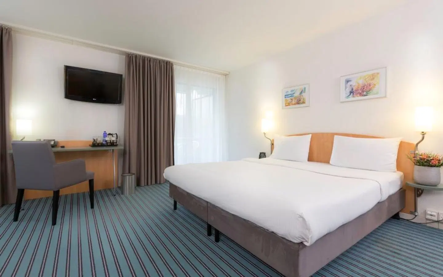 Apart-Hotel Zurich Airport ROOM_EXAMPLE