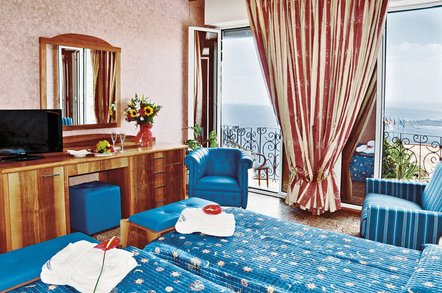 Taormina Park ROOM_EXAMPLE