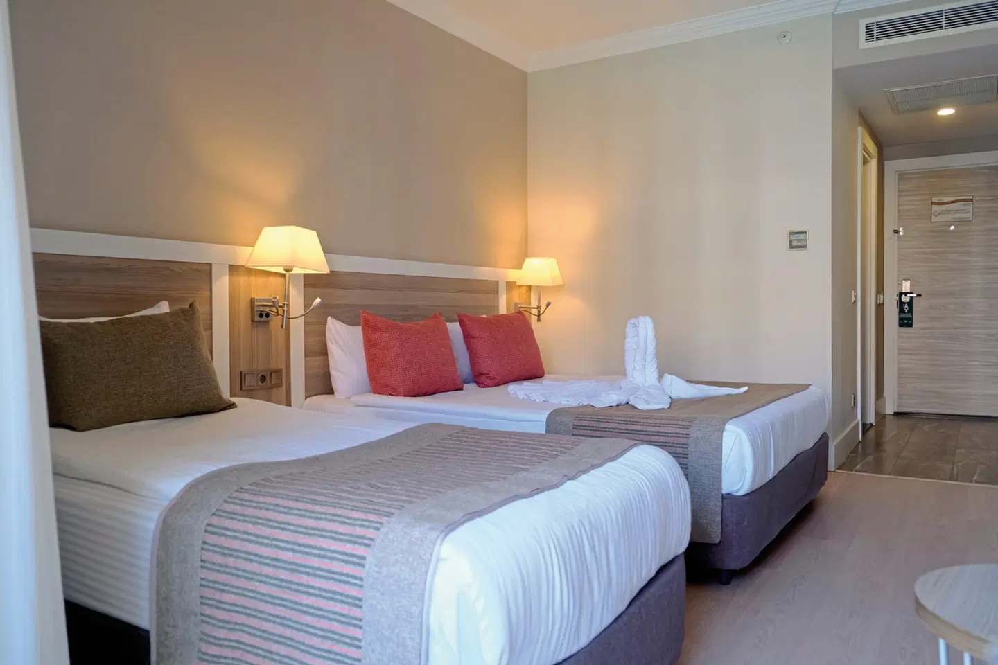 LRS Port River Hotel & Spa ROOM_EXAMPLE