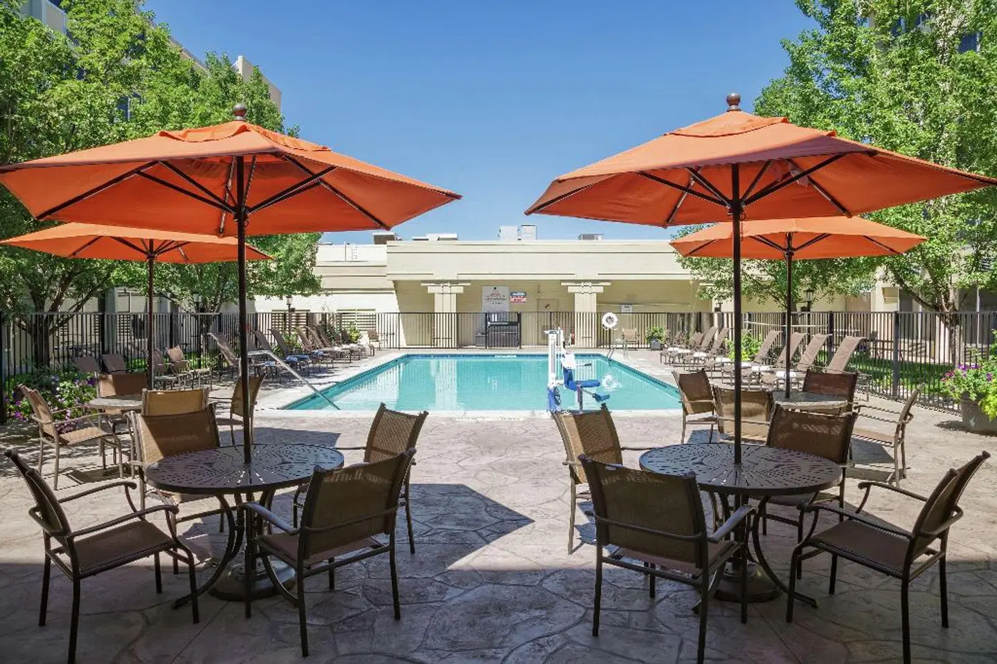 DoubleTree By Hilton Hotel Denver - Stapleton North Terrasse