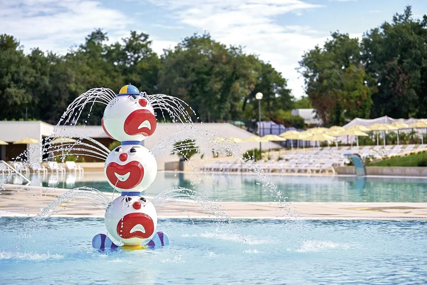 Camping Stella Maris OUTDOOR_POOL