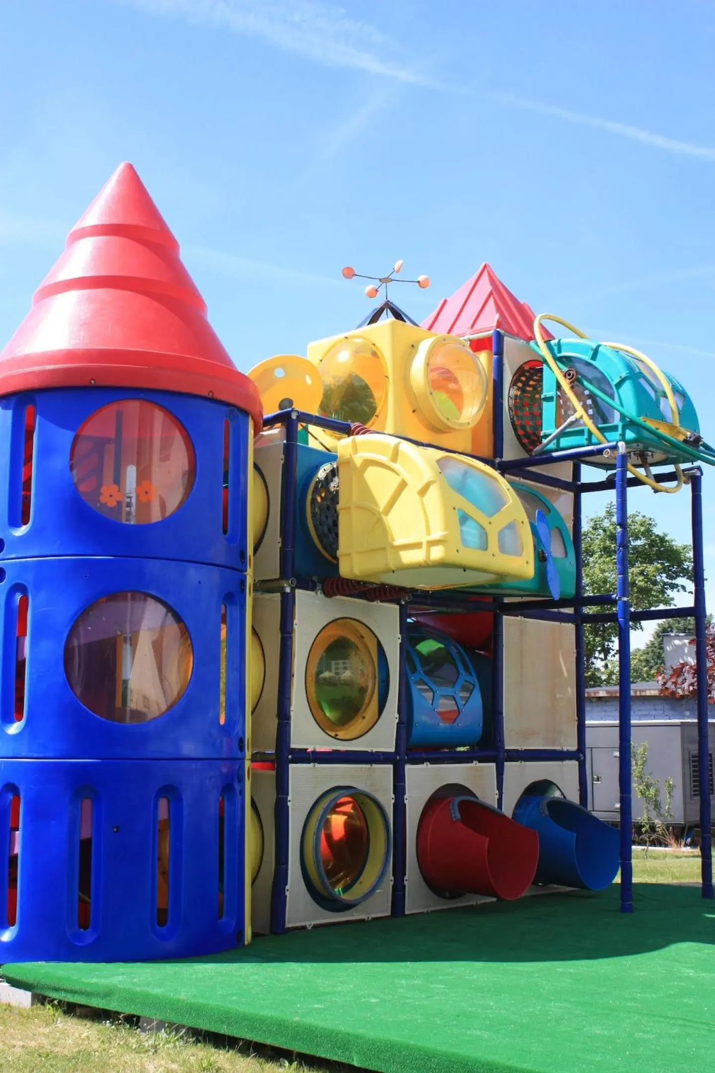 SKAL SPORTS_AND_LEISURE