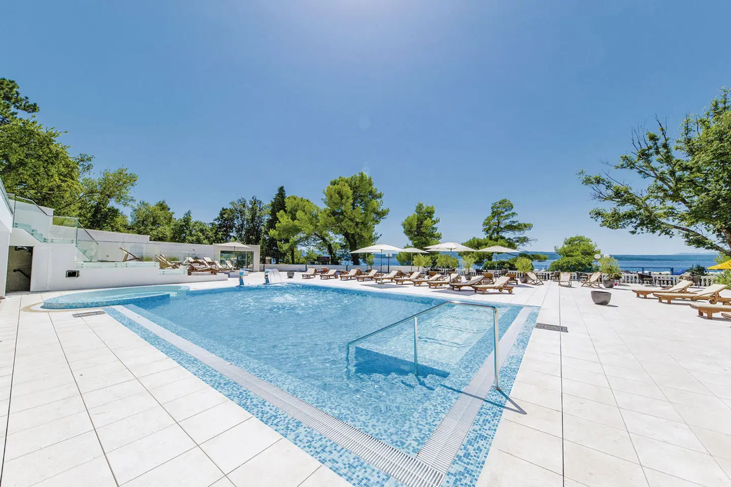 Boutique Hotel Esplanade OUTDOOR_POOL