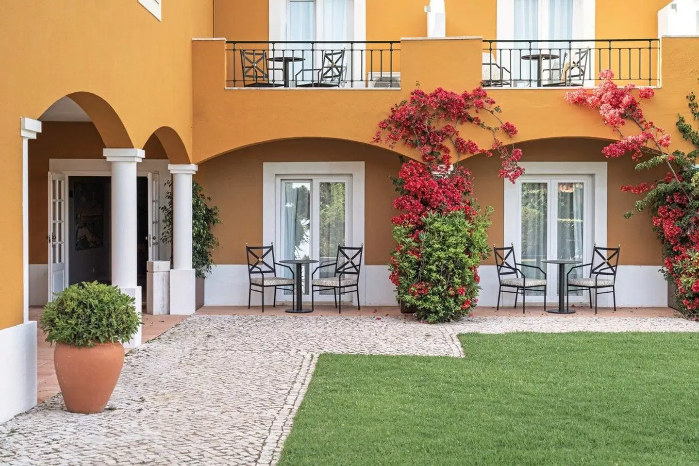 Longevity Senses Cascais Boutique Hotel & Clinic EXTERIOR