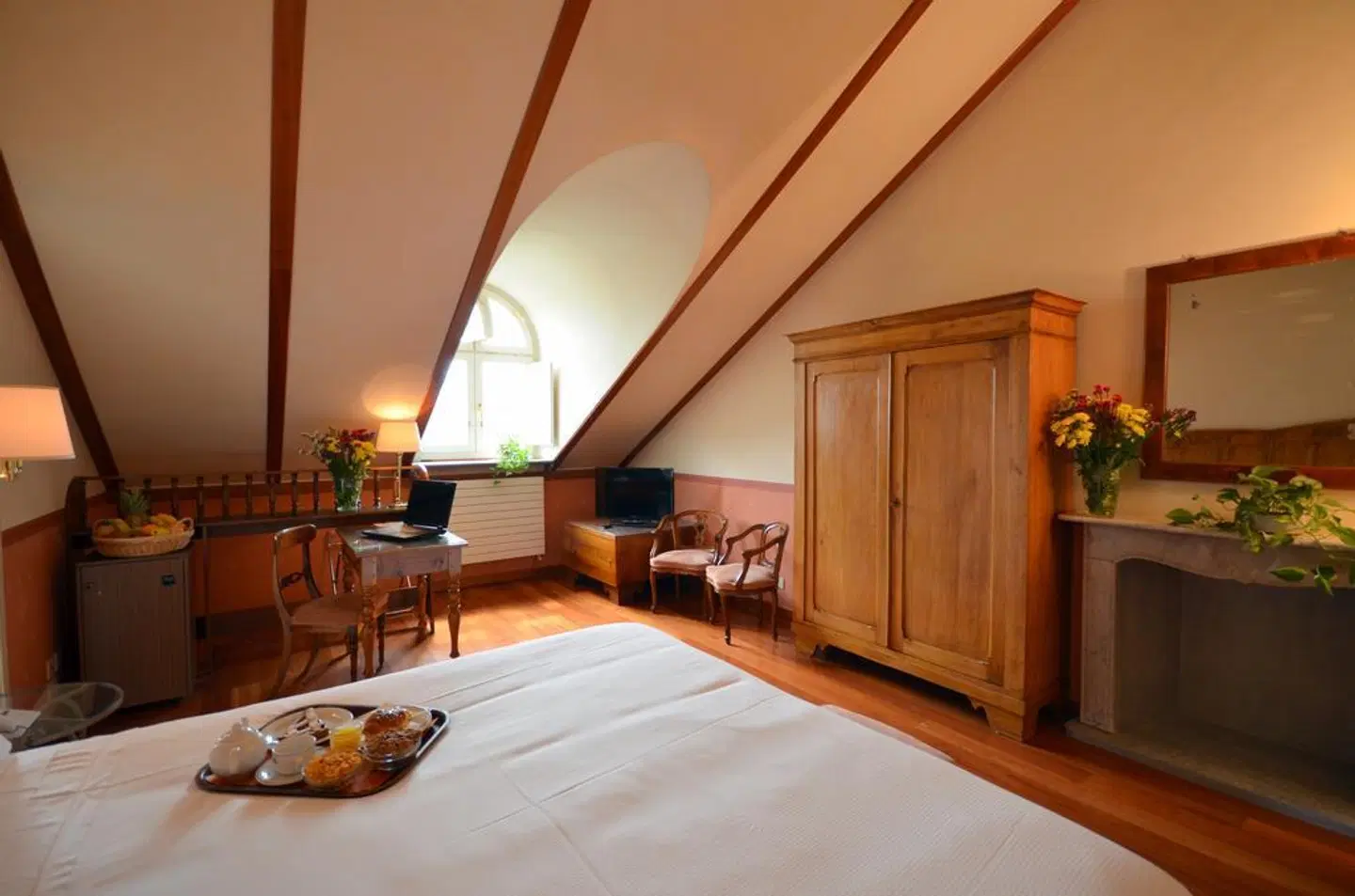 Roma e Rocca Cavour ROOM_EXAMPLE