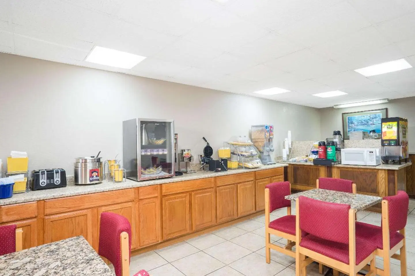 Days Inn by Wyndham Lincolnton LOUNGE_LOBBY