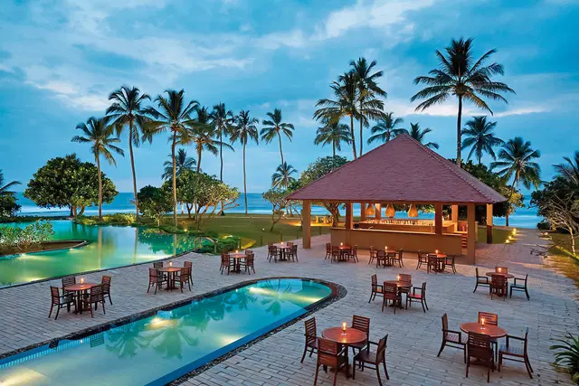 Hikka Tranz by Cinnamon OUTDOOR_POOL