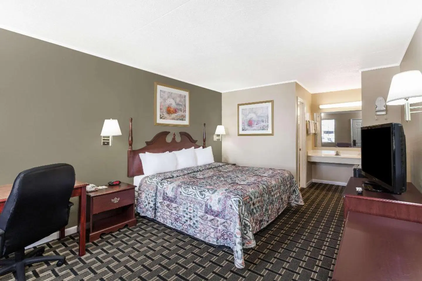 Days Inn by Wyndham Lenoir City ROOM_EXAMPLE