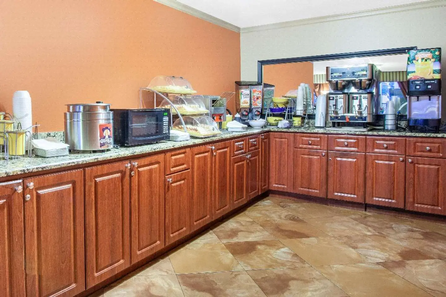 Days Inn by Wyndham Orlando Downtown Restaurant