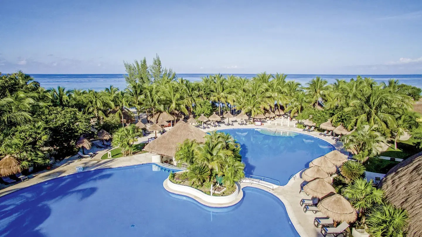 Iberostar Waves Cozumel OUTDOOR_POOL