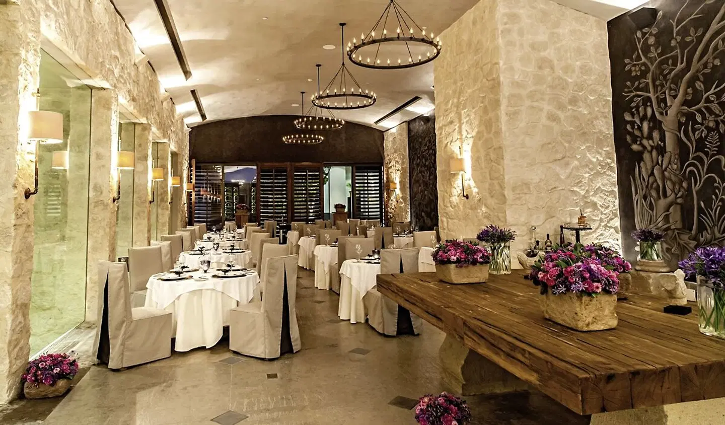 Nizuc Resort & Spa Restaurant