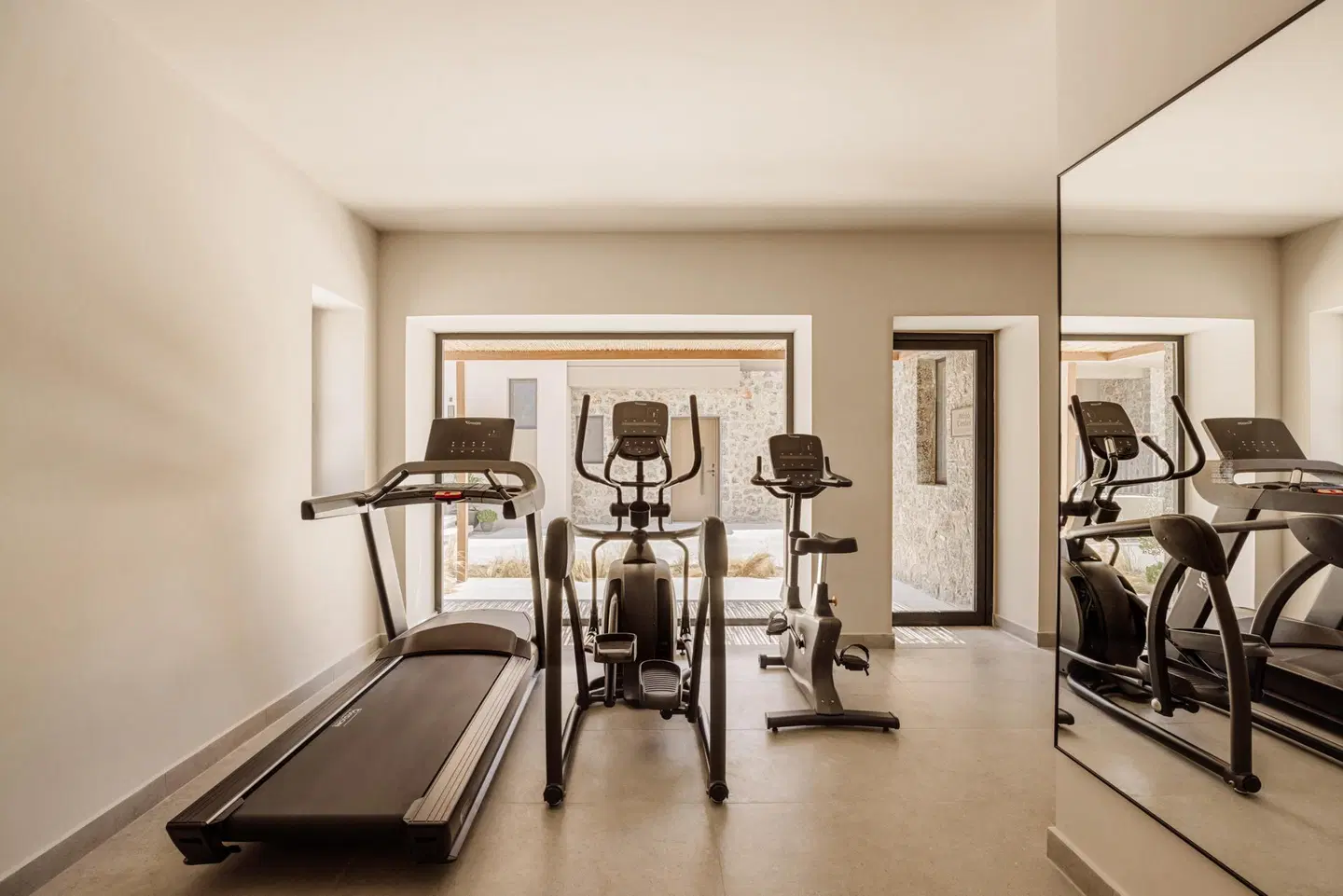 Unda SPORTS_AND_LEISURE