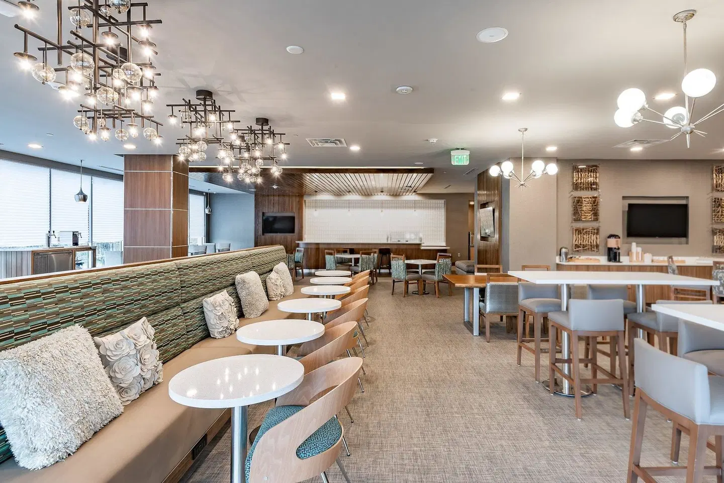 Element by Westin Dallas Downtown East Bar