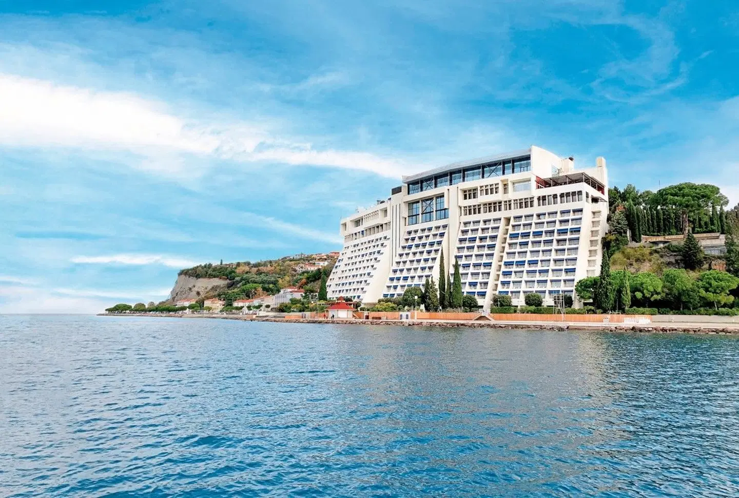 Grand Hotel Bernardin EXTERIOR