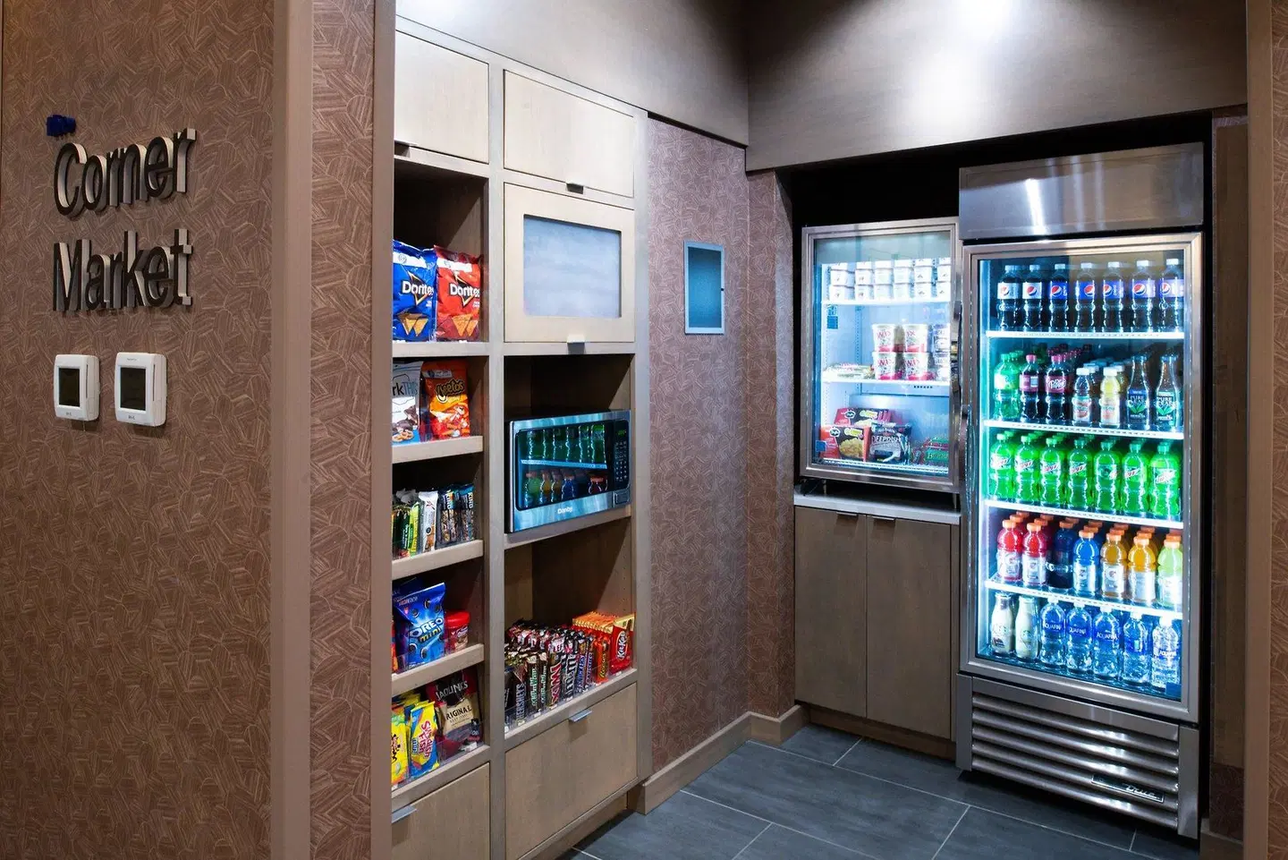 Fairfield by Marriott Inn & Suites Charlotte University Research Park Bar