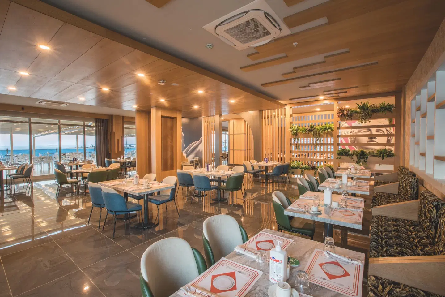 Maxeria Blue Didyma Restaurant