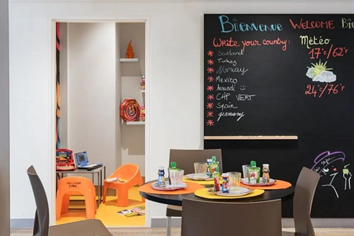 ibis Styles Nice Vieux Port CONFERENCE