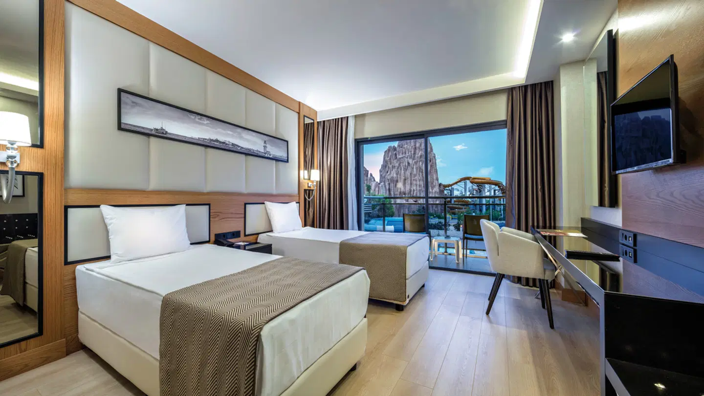 Aydinbey Queen's Palace & Spa ROOM_EXAMPLE