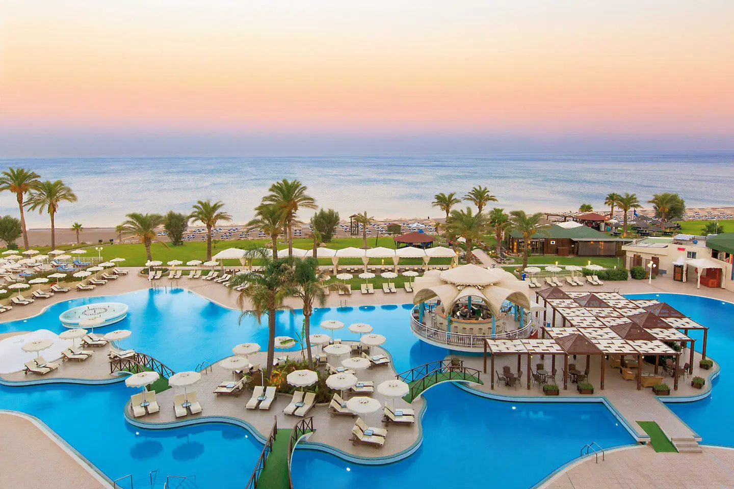 Rodos Palladium Leisure & Wellness OUTDOOR_POOL