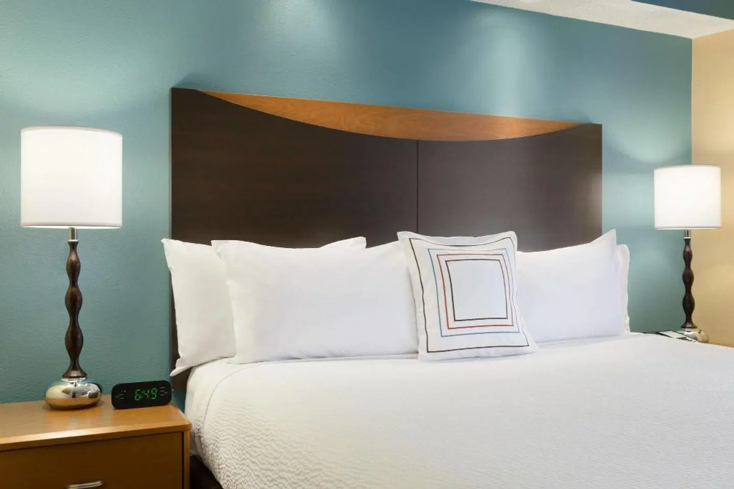 Fairfield Inn & Suites by Marriott Dallas Plano ROOM_EXAMPLE