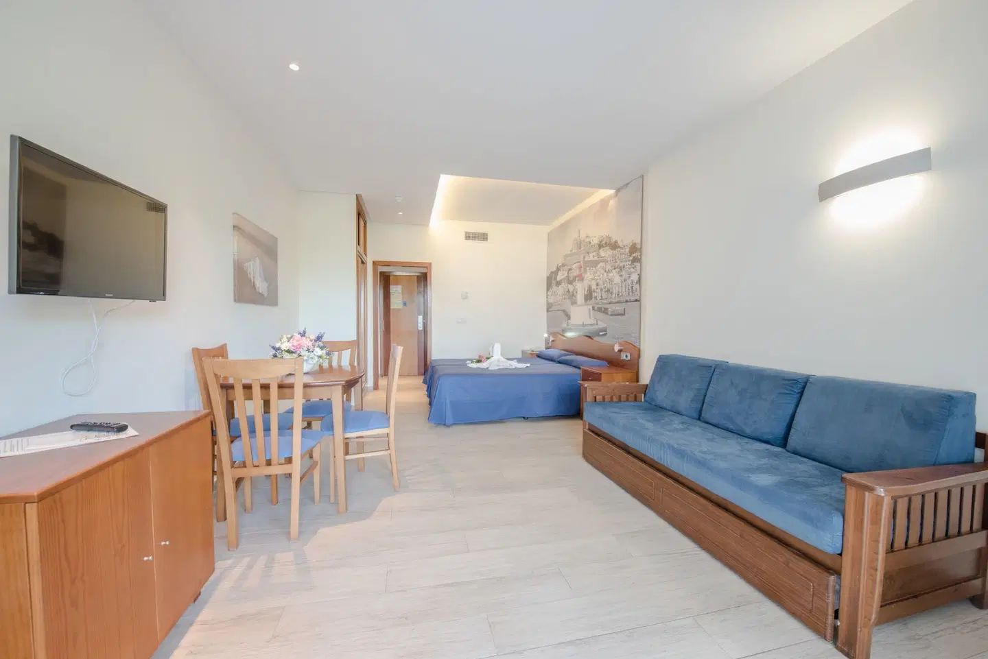 Hotel El Pinar ROOM_EXAMPLE