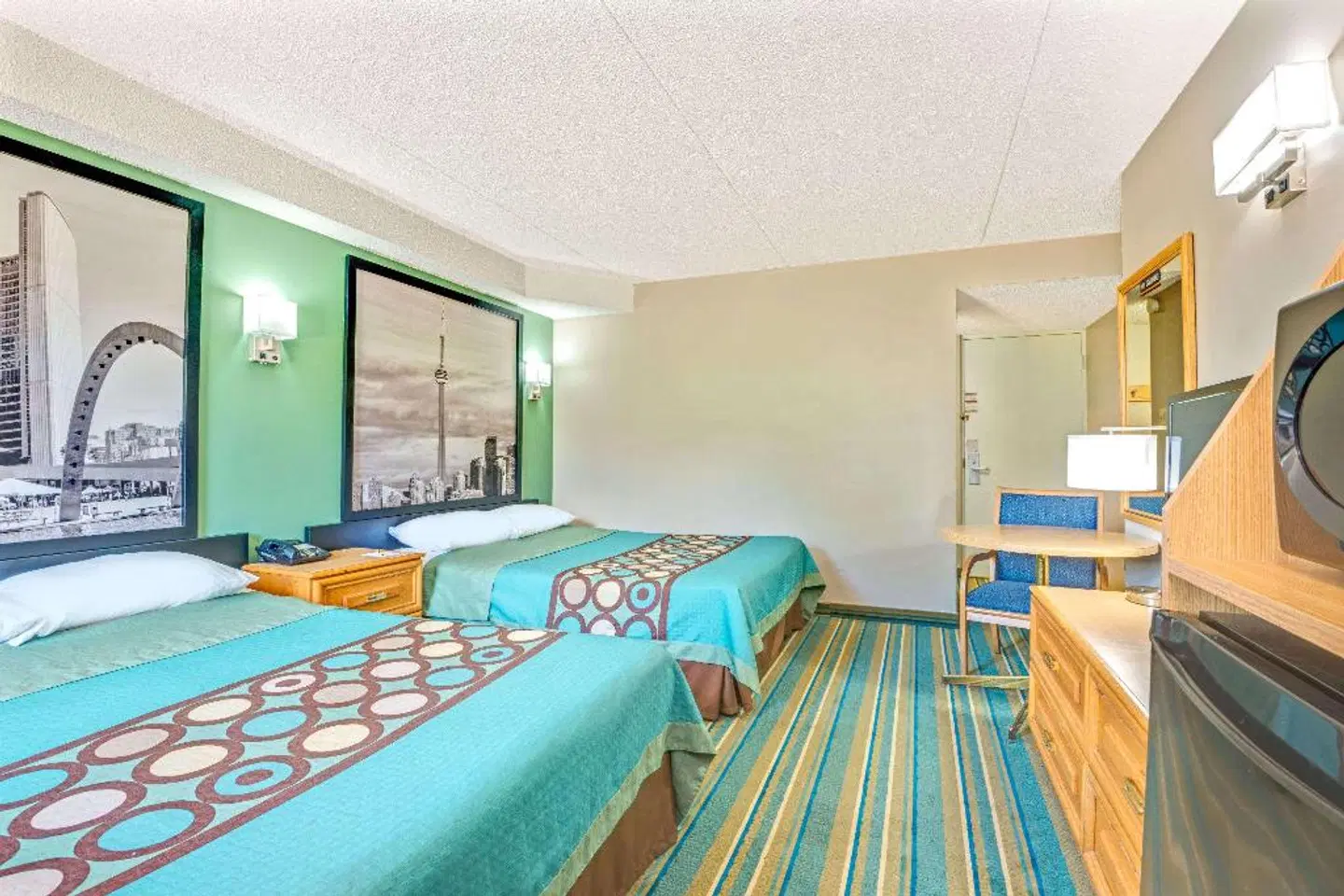Super 8 by Wyndham Toronto East ON ROOM_EXAMPLE