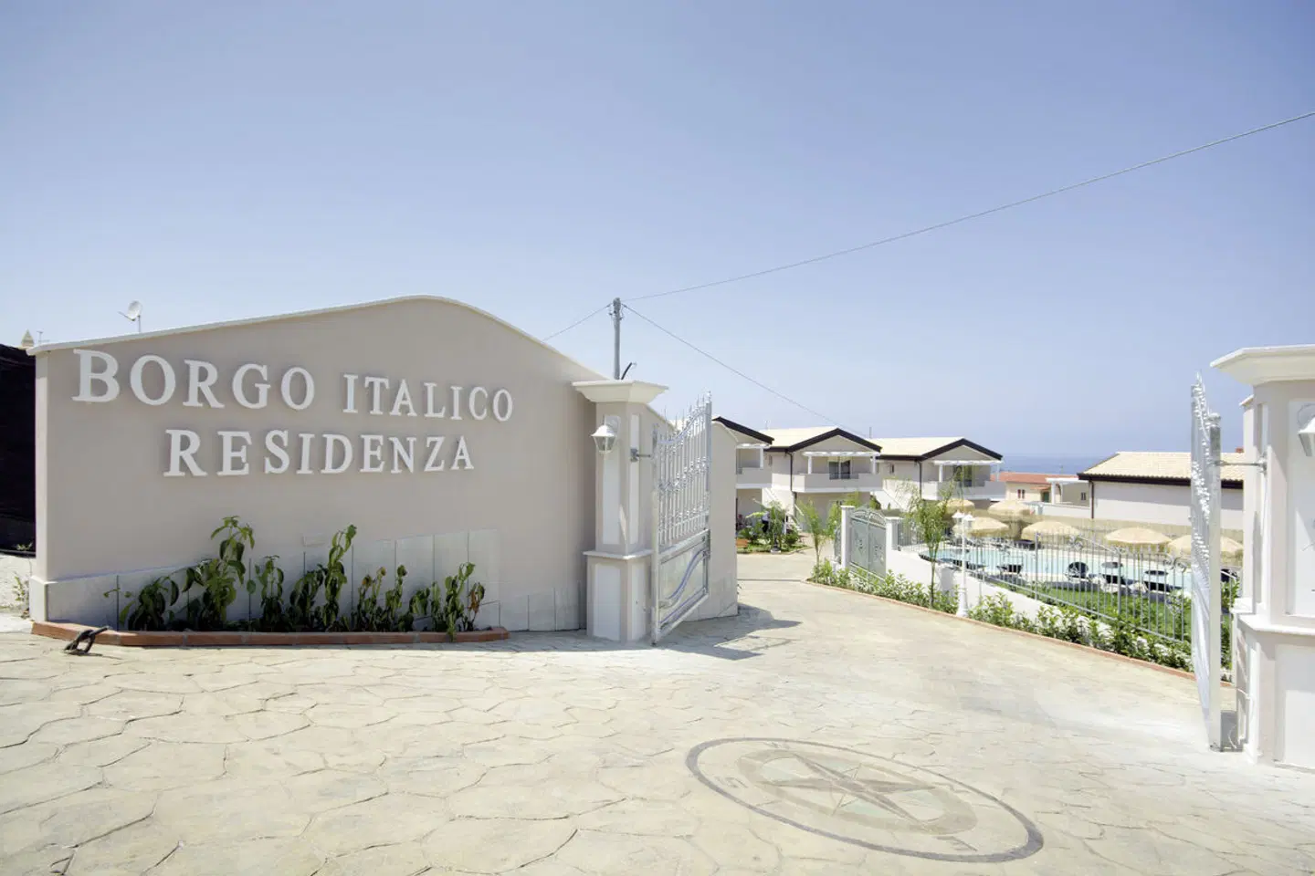 Residenza Borgo Italico EXTERIOR
