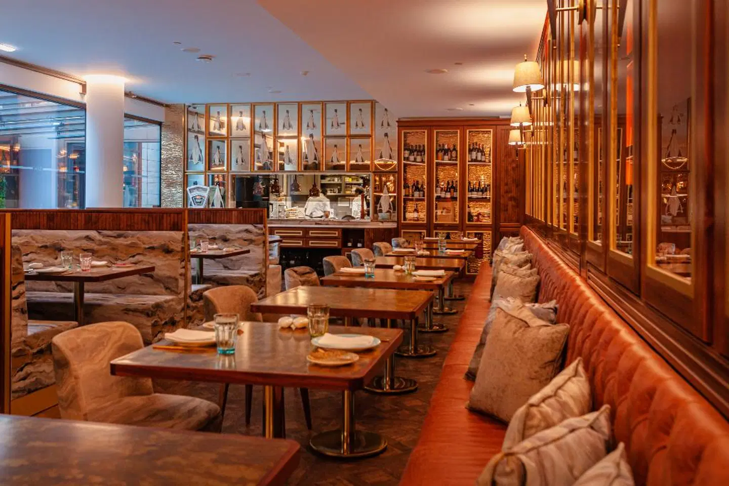 Wine & Books Lisboa Hotel Restaurant