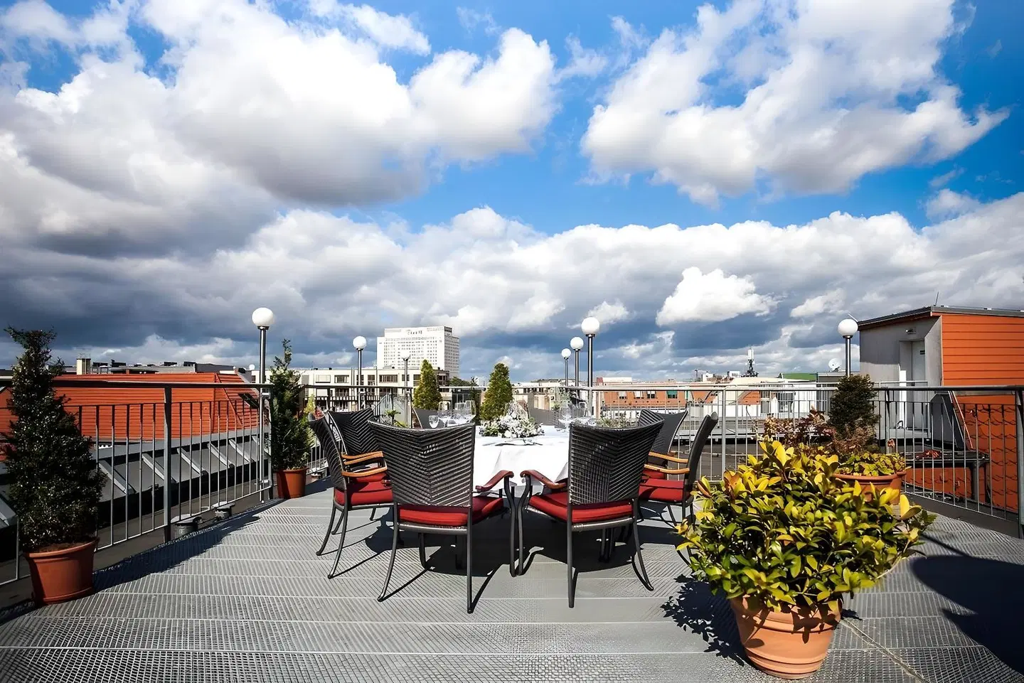 Albrechtshof Terrasse