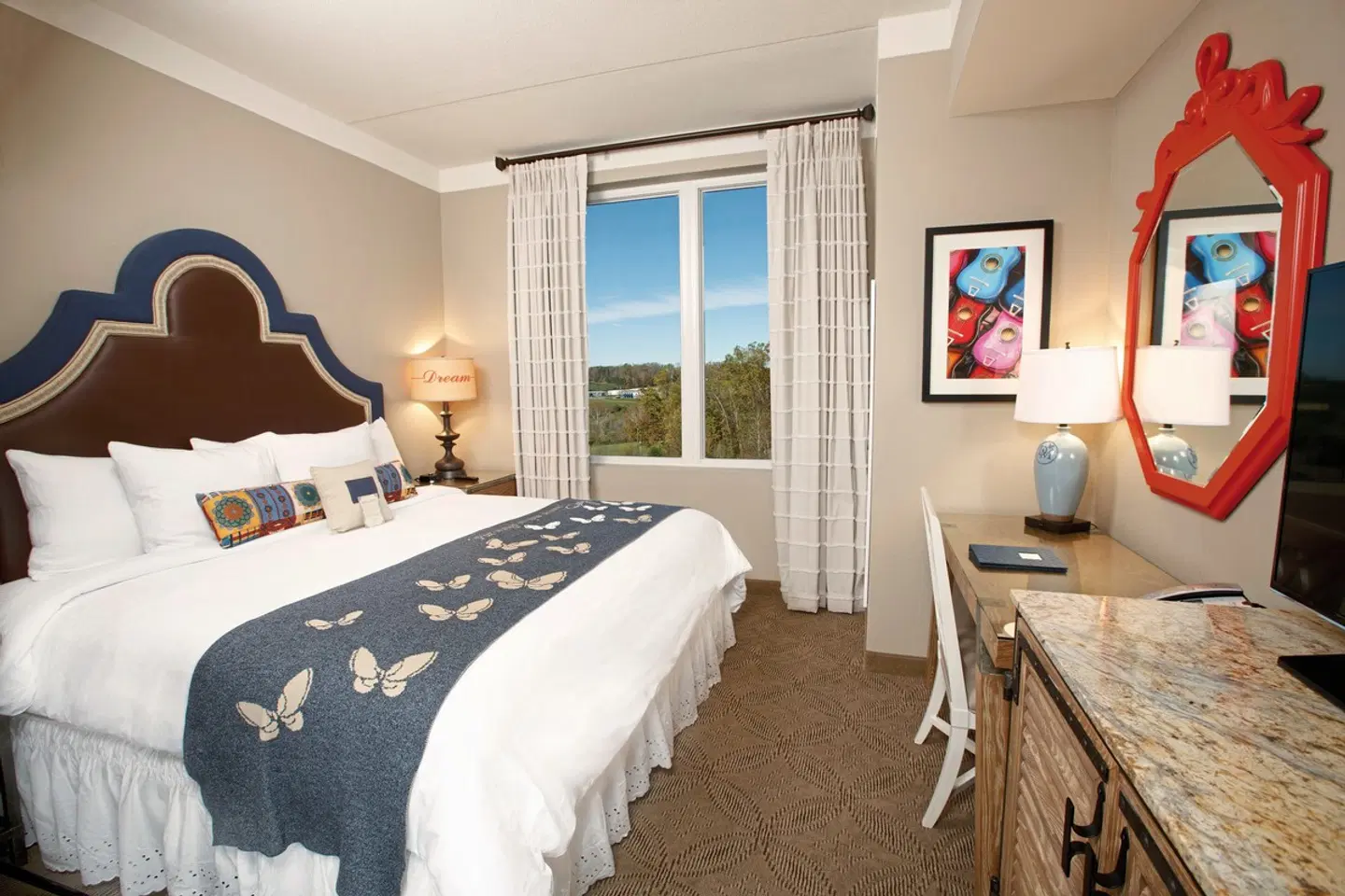 Dollywood's DreamMore Resort & Spa ROOM_EXAMPLE