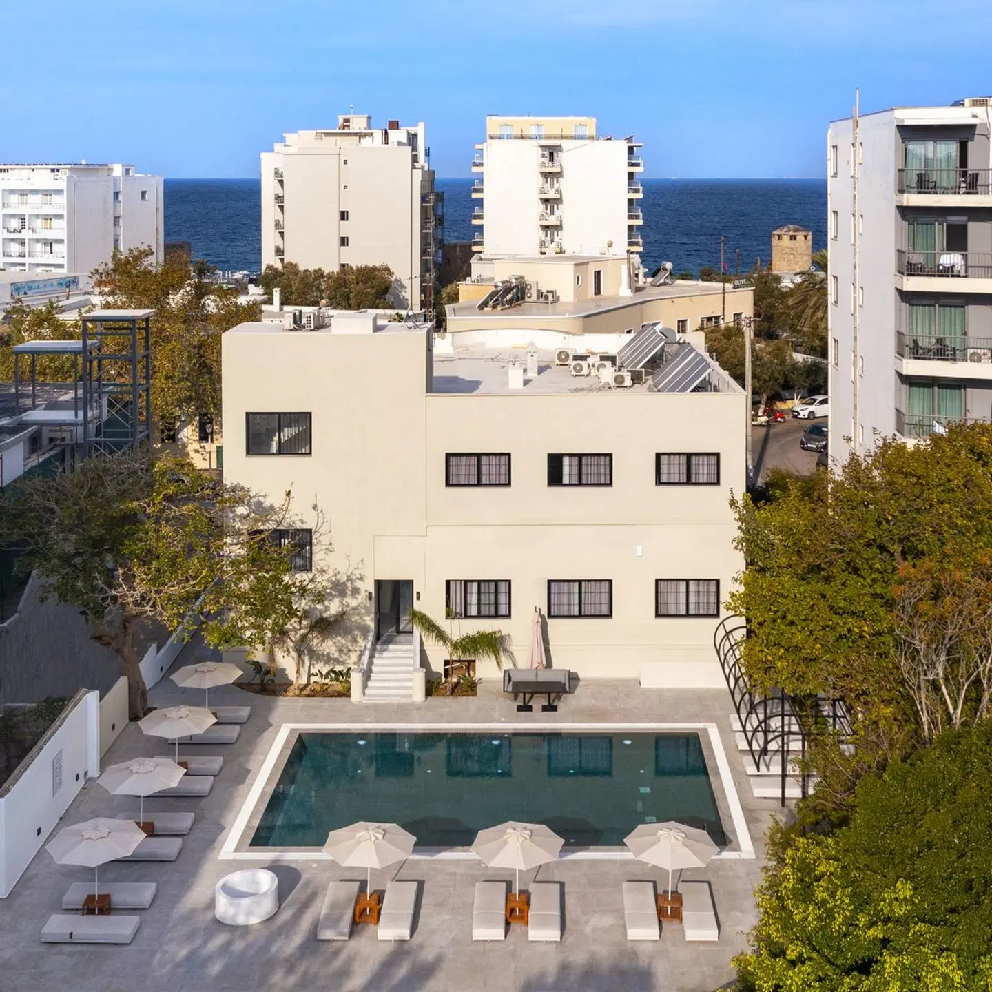 Naillac Boutique Hotel OUTDOOR_POOL