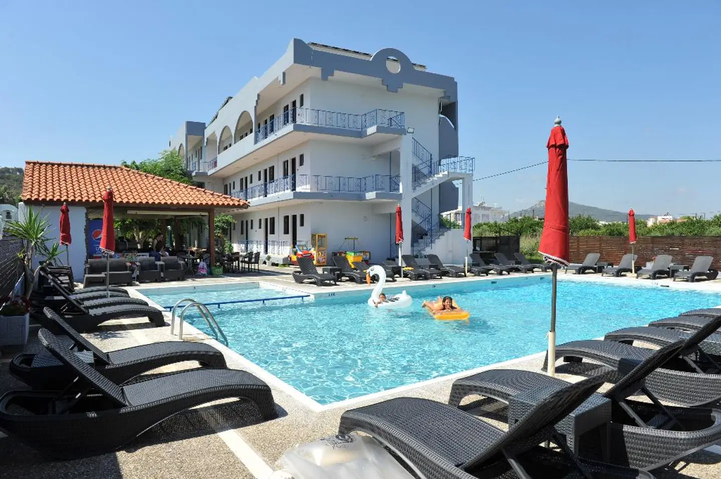 Maritime Hotel Apartments OUTDOOR_POOL