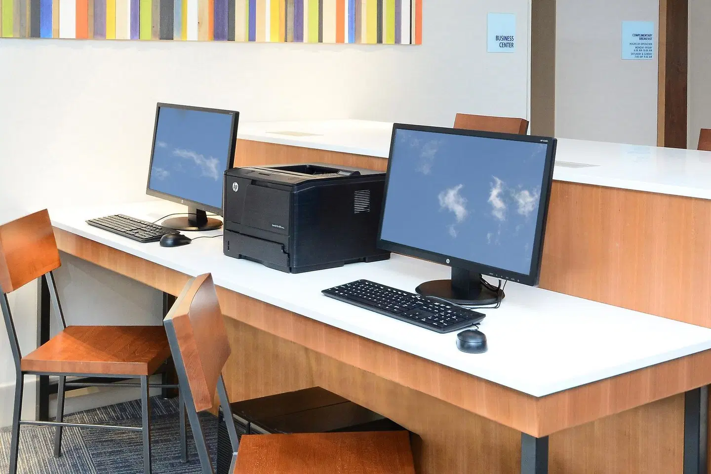 Holiday Inn Express & Suites Raleigh Durham Airport at RTP Konferenz